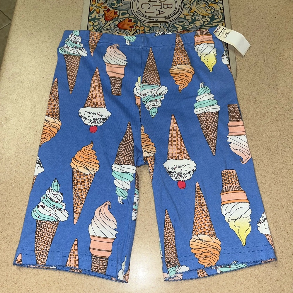 NWT Carter’s Ice Cream Pajama Shorts / Bottoms - 12 / 12A